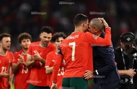 Ronaldo bộc lộ bản chất thật chỉ bằng một cử chỉ