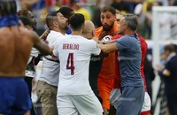 Luis Enrique đánh ngôi sao của Chelsea