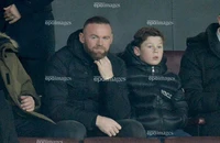 Rooney bị cấm xem con trai chơi bóng đá