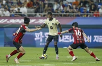 Barcelona cập nhật tình hình về việc đăng ký thi đấu cho Rashford