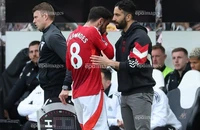Amorim và Bruno Fernandes đồng tình về khoảnh khắc gây tranh cãi giữa Arsenal và MU