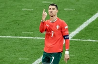 Ronaldo thể hiện đúng bản chất trong cuộc cãi vã dữ dội