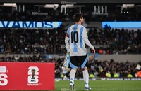 Messi bị cáo buộc đe dọa đồng hương người Argentina