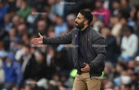 Amorim phải trả giá cho thực tế phơi bày tại MU