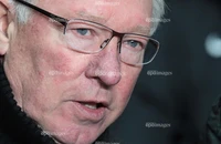 Sir Alex Ferguson nổi cơn thịnh nộ, yêu cầu 1 cầu thủ MU tìm CLB mới
