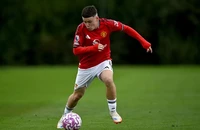 Rooney chuẩn bị tinh thần cho cuộc gặp khó khăn với Amorim vì con trai