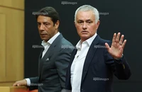 Mourinho chính thức dẫn dắt CLB mới: 'Tôi không muốn nhận nhầm đội bóng'