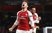 'Tôi muốn gia nhập MU từ Arsenal nhưng HLV đã ngăn cản'