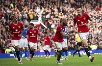 Chấm điểm cầu thủ MU sau trận thắng Sunderland: 2 ngôi sao 8/10
