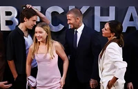 Beckham tan nát cõi lòng trước yêu cầu của con gái Harper