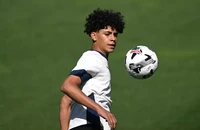 Lời nhắn ba từ của Ronaldo gửi con trai