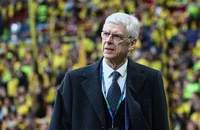 Liverpool bỏ ra 116 triệu bảng để tự tay hủy hoại hàng tiền vệ