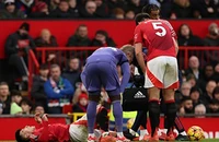 Tottenham thiệt hại nặng nề trong trận đại chiến với MU