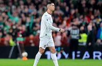‘Ronaldo nhận thẻ đỏ không liên quan đến tôi’