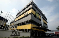 FAM dùng từ "điều chỉnh hành chính" để đổ lỗi cho sai phạm nhập tịch