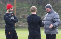 Siêu sao của MU bị trừng phạt vì phản pháo Sir Alex Ferguson