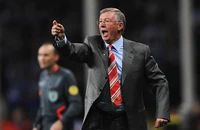 Sir Alex Ferguson cảnh báo khi MU lên danh sách chuyển nhượng 8 cầu thủ
