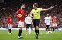MU thắng Fulham từ sai lầm kinh khủng của trọng tài