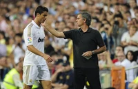 Ronaldo phản ứng bài đăng gây tranh cãi của Mourinho về Messi: 'Đừng có đùa'