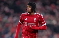 Liverpool bồi thường số tiền khổng lồ cho Chelsea