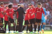 Tiết lộ điều Ten Hag nói với Ronaldo trước vụ tranh cãi tai tiếng