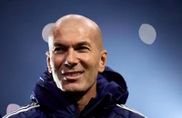 Zidane đạt thỏa thuận về công việc mới sau tin đồn liên hệ với MU