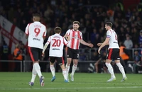 Kịch tính cuộc đua giành suất lên hạng Premier League