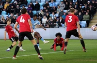 Man City đánh bại MU lên ngôi vô địch, Pep Guardiola gửi lời chúc mừng