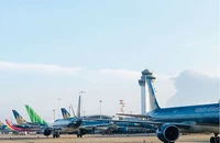 Điều hành bay đạt kỉ lục hơn 10.700 chuyến dịp cao điểm tết