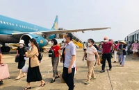 Nhiều đường bay 'cháy vé' dịp lễ 30-4