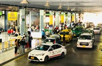 Kiểm tra chặt hoạt động vận tải và ùn tắc tại sân bay Tân Sơn Nhất