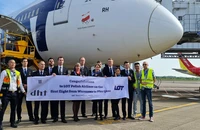 Nhiều chuyến bay quốc tế lần đầu đưa khách đến Phú Quốc