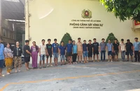 24 người 'phù phép' xe container chiếm đoạt 500 tấn hạt điều 