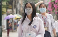 Tâm trạng trái ngược của thí sinh trước khi bước vào bài thi môn Toán