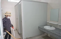 Nhà vệ sinh trường học bị phụ huynh TP.HCM đánh giá chất lượng thấp nhất