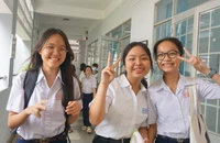 1000 học sinh lớp 9 ở TP.HCM trải nghiệm tại Trường THPT Nguyễn Hữu Cầu