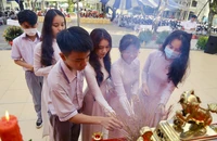 Trường học TP.HCM trang trọng tổ chức lễ Giỗ tổ Hùng Vương