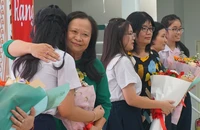 Món quà bất ngờ dành tặng học trò trước kỳ thi tuyển sinh vào lớp 10