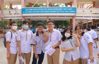 Trúng tuyển vào lớp 10 chuyên tại TP.HCM, nộp hồ sơ như thế nào ?