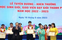 TP.HCM chi gần 14 tỉ đồng để khen thưởng 458 học sinh, giáo viên giỏi