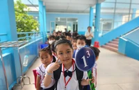Trường học không tổ chức các trò chơi phản cảm trong lễ khai giảng