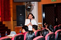 Kiểm tra miệng: Quan trọng phương pháp thực hiện! 
