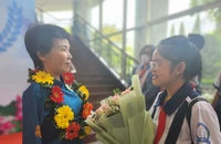 Cô giáo một tay chăm trẻ tự kỷ được nhận giải thưởng Võ Trường Toản
