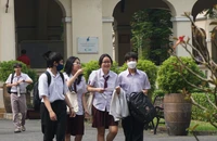 Đề văn học sinh giỏi quốc gia: Nóng hổi hơi thở cuộc sống