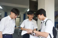 Gần 4.000 thí sinh bước vào 'cuộc đua' lớp 10 Trường Phổ thông Năng khiếu