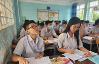 TP.HCM đề xuất giảm học phí trong năm học mới
