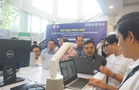 Trí tuệ nhân tạo không có cảm xúc, khó có thể thay thế người thầy 