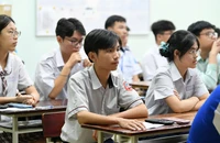 TP.HCM: Hơn 2.000 thí sinh dự kỳ thi học sinh giỏi giải toán trên máy tính cầm tay