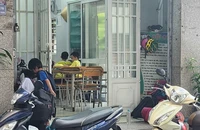 Cấm dạy thêm có thu tiền với học sinh mình đã dạy ở trường, giáo viên nói gì? 