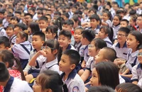 Sau kỳ nghỉ Tết, học sinh ‘vui hết sảy’ khi tới trường